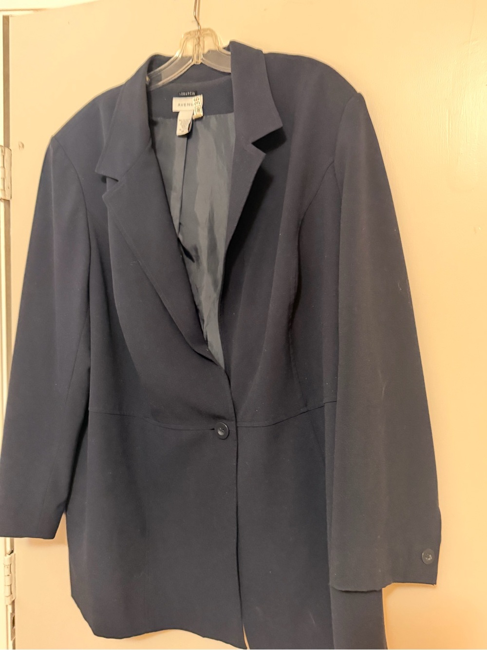 Avenue Navy Single-Button Women's Blazer